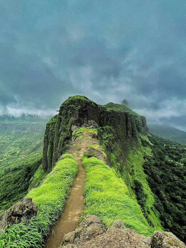 Solo Travel in Sahyadri, Maharashtra: Explore Nature in 2025